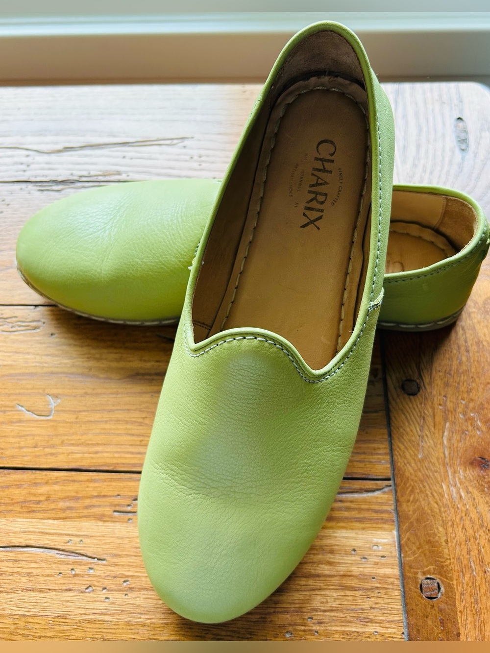 Charix Women’s Slip-On Loafers in Pistachio (Light Green) Size EU- 41 = US 9.75